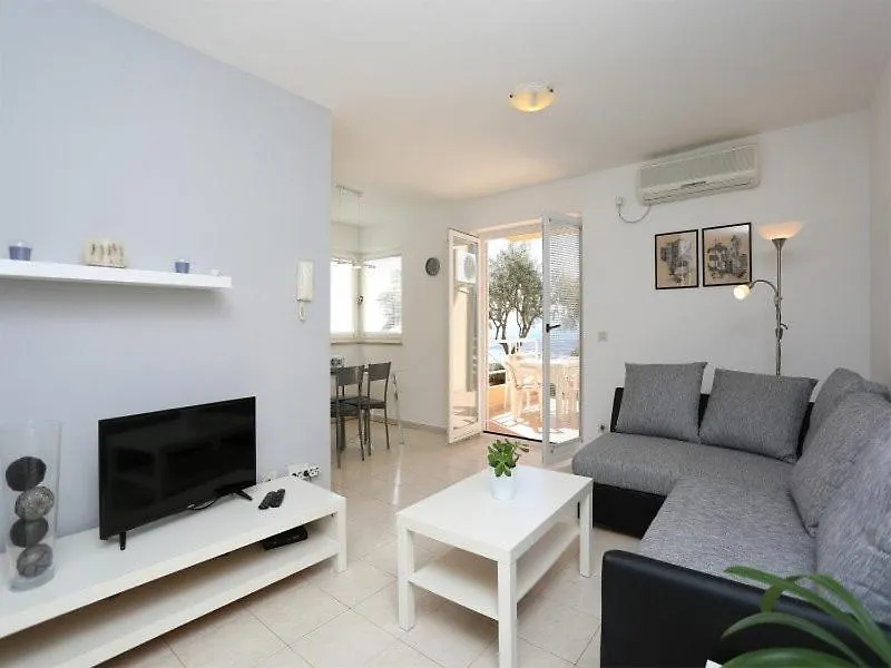 App With Terrace With Sea View,639 Apartment Rabac